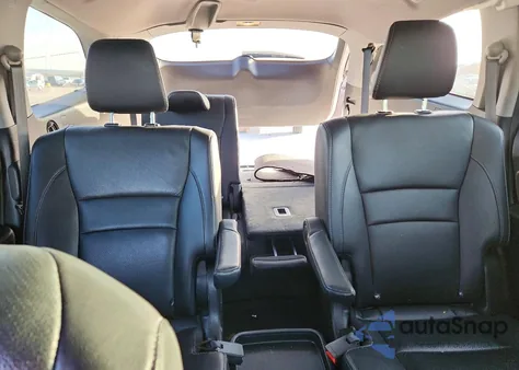 2018 Honda Pilot Elite z USA, uszkodzony, nr VIN 5FNYF6H09JB051721